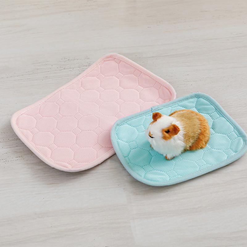 Tapis imperméable antidérapant - Hedgehog Bedding Liner avis et prix