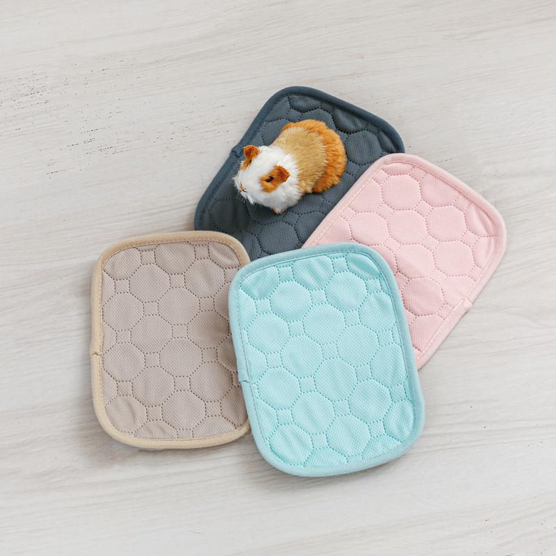 Tapis imperméable antidérapant - Hedgehog Bedding Liner avis et prix